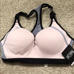 Victoria Secrets Sports Bra 34C